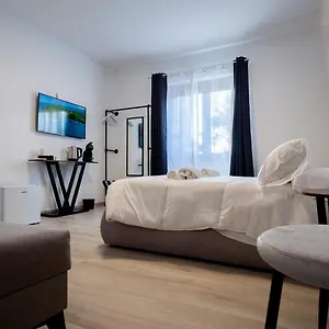 https://modern-room.in-sardinia.net