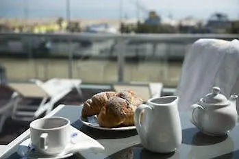 Waldorf Suite Hotel Rimini